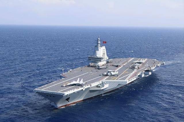 郑丽文“倡导统一”吓到赖清德台军叫嚣百枚导弹瞄准福建舰