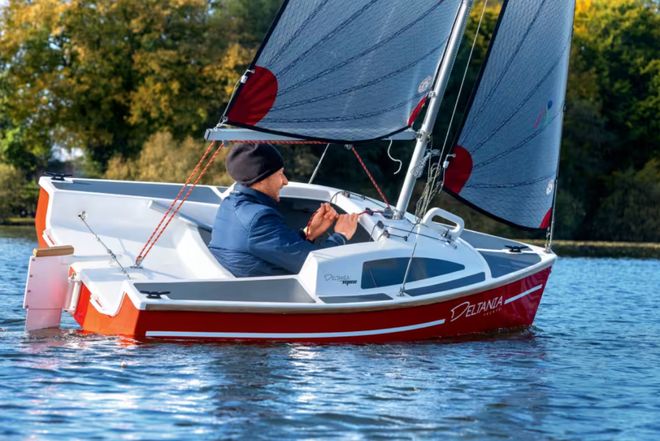世界最小带舱帆船Deltania Mini意外成热销产品